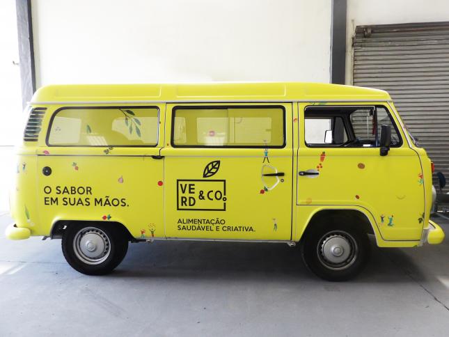 f9-personalizacao-frota-kombi-2